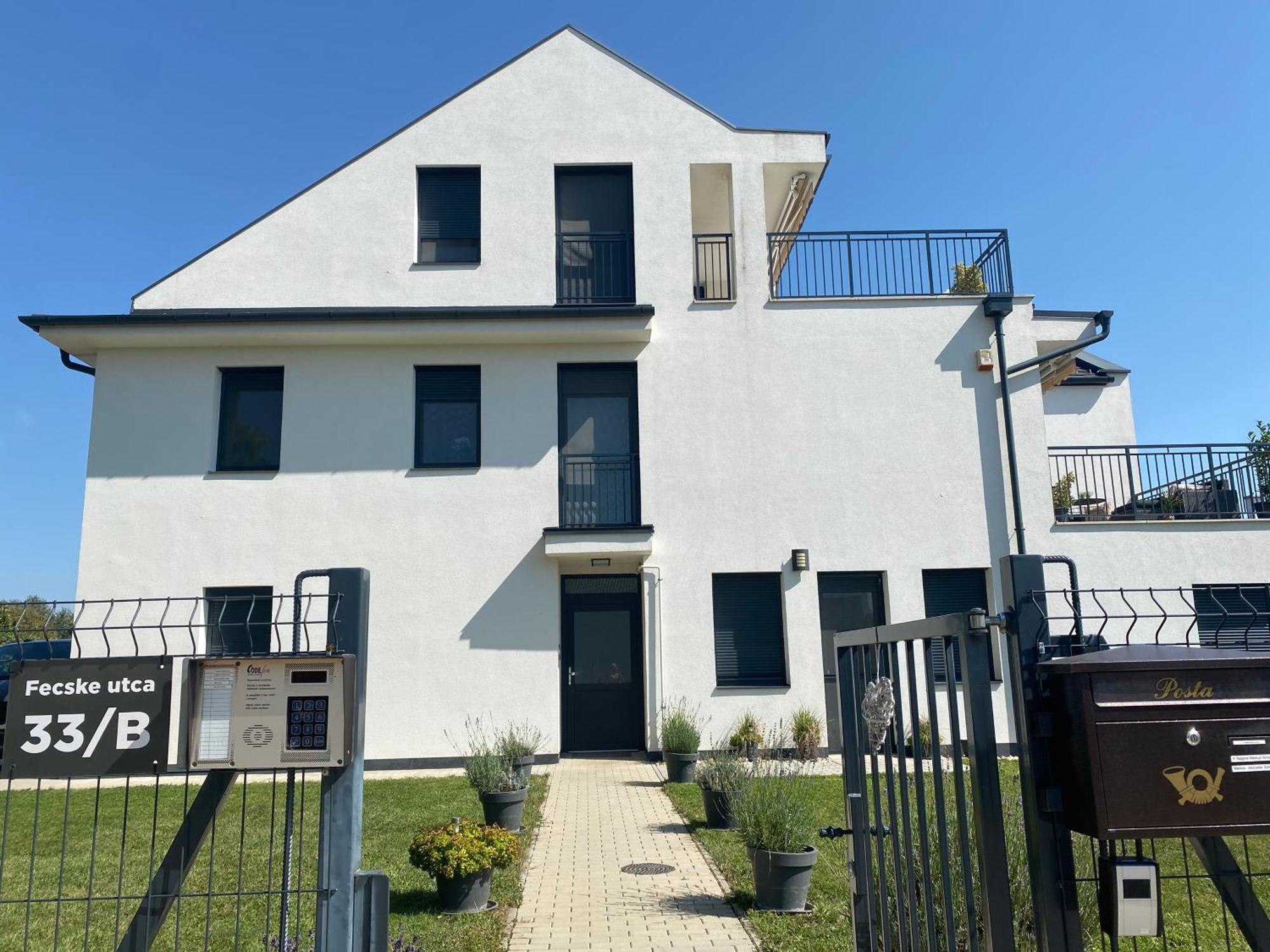 Fecskefészek Apartman Keszthely Extérieur photo